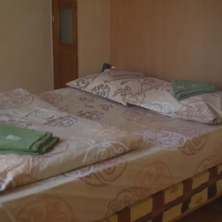 Apartment In Heart Of